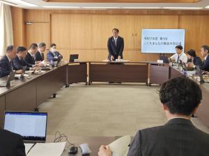 市長開会の挨拶写真