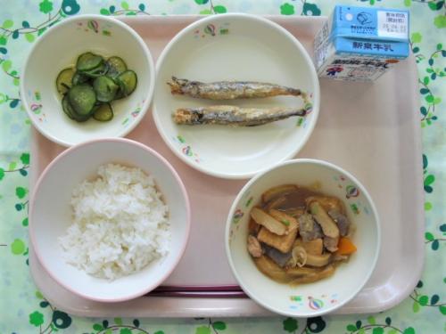 給食の写真