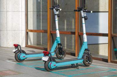 特定小型原動機付自転車