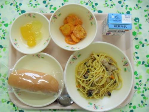 給食の写真