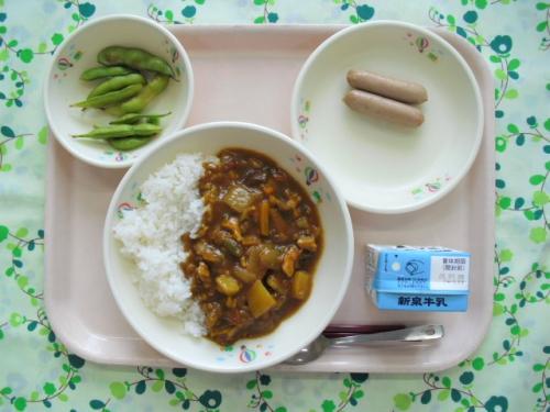 給食の写真