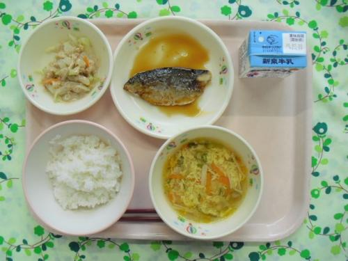 給食の写真