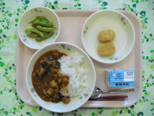給食の写真