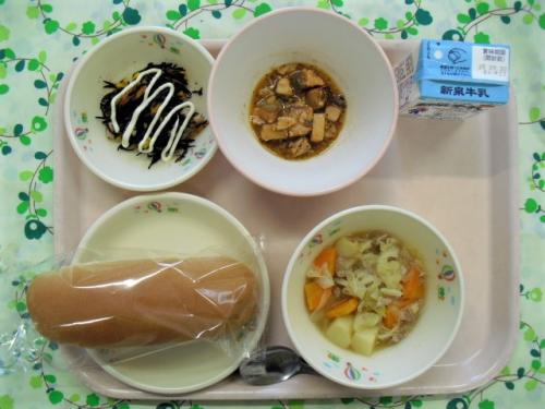 給食の写真