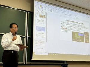 市長講演風景写真