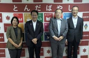 面会者との記念写真