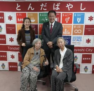 面会者との記念写真