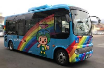 レインボーバス車両
