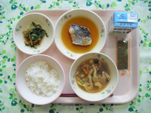 給食の写真