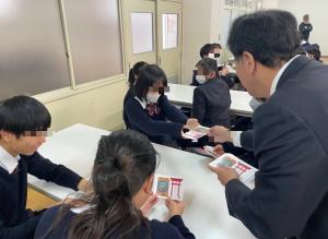 マンホールカード配布状況の写真