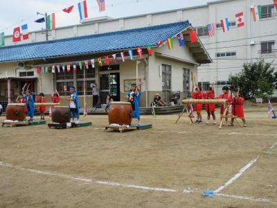 4歳児5歳児の迫力ある太鼓の演技