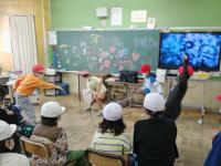 駒回しをする3年生