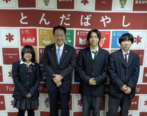 面会者との記念写真