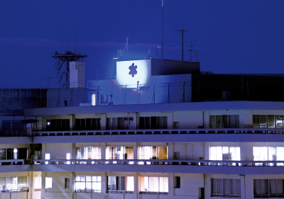 市庁舎ライトアップ