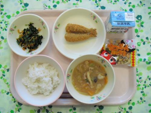 給食の写真