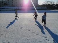 由希で喜ぶ子供たち