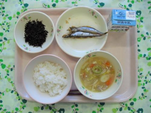 給食の写真