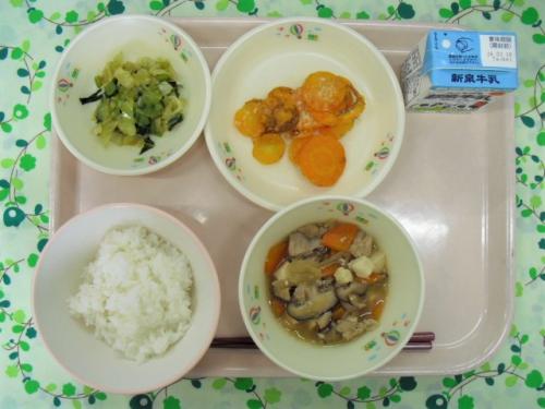 給食の写真