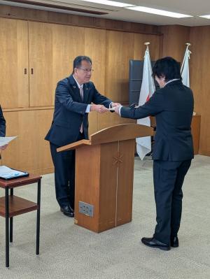 事例交付状況写真