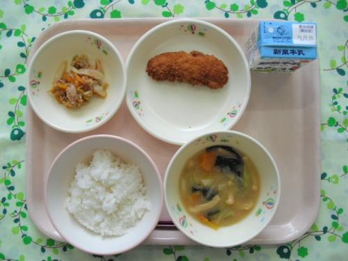 給食の写真