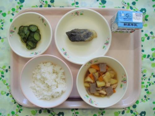 給食の写真