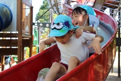 滑り台楽しいね