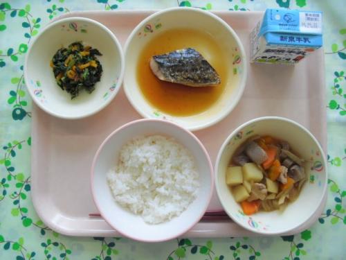 給食の写真
