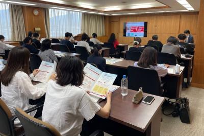 市の取り組みについて学びました。