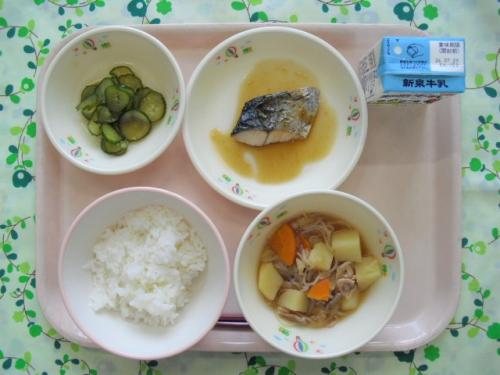 給食の写真