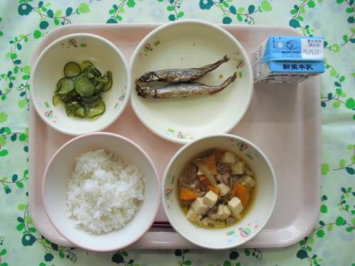 給食の写真