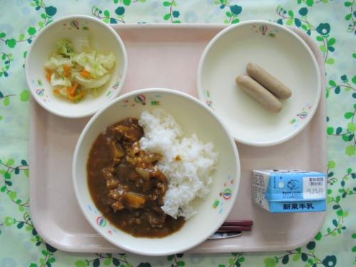 給食の写真
