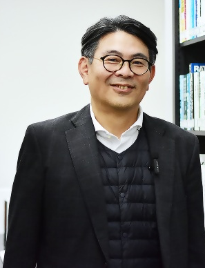 中西教授