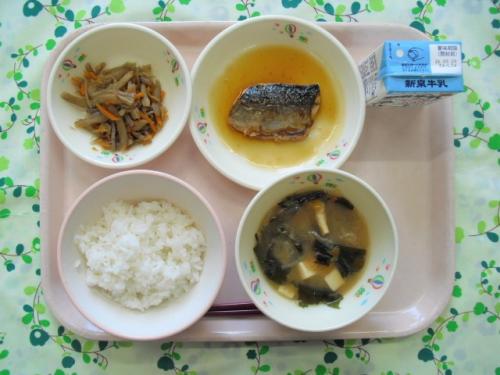 給食の写真
