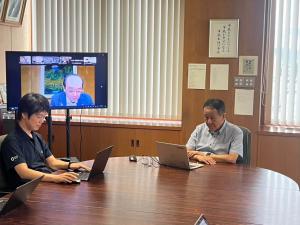 会議状況写真