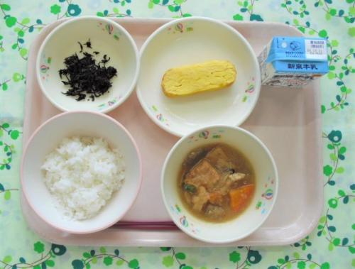 給食の写真