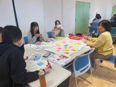グループワークのようすです。