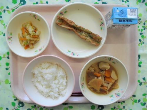 給食の写真