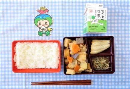 給食の写真2026年10月15日