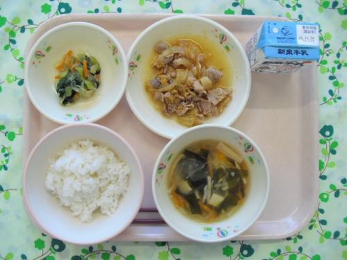 給食の写真