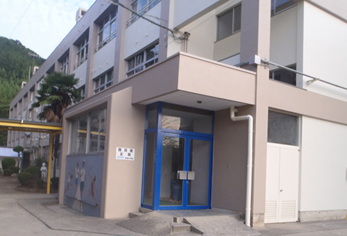 東条小学校の画像