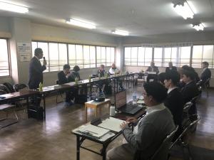 金剛地区再生指針推進協議会であいさつする市長