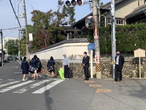 川西小学校登校視察