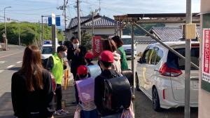 登校視察　東条