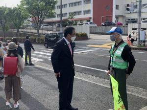 藤沢台小学校登校視察