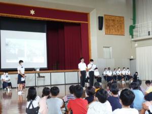 中学3年生による平和学習の発表