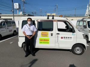 登校日初日街頭指導