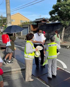 富田林小学校区登校視察