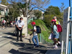 東条小学校区登校視察