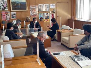 美原区長と面会