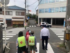 彼方小学校見守り風景